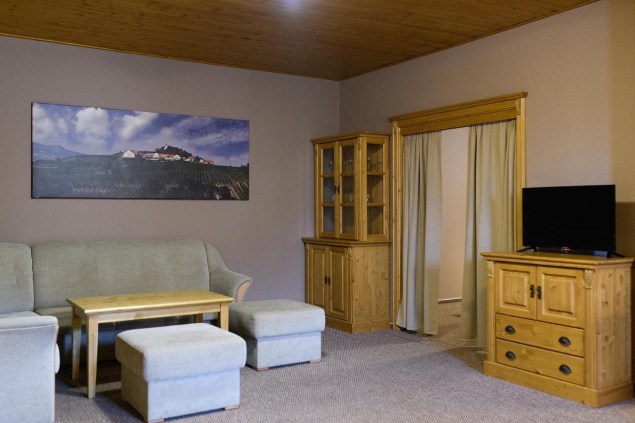 Vinarstvi U Kaplicky Hotel Zaječí Kültér fotó