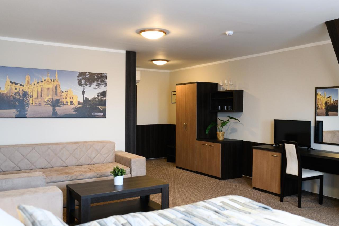Vinarstvi U Kaplicky Hotel Zaječí Kültér fotó